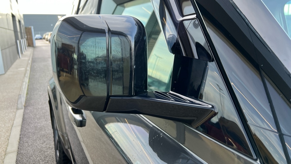 Used Land Rover Defender 2022 for sale - 76796307: Photo 53