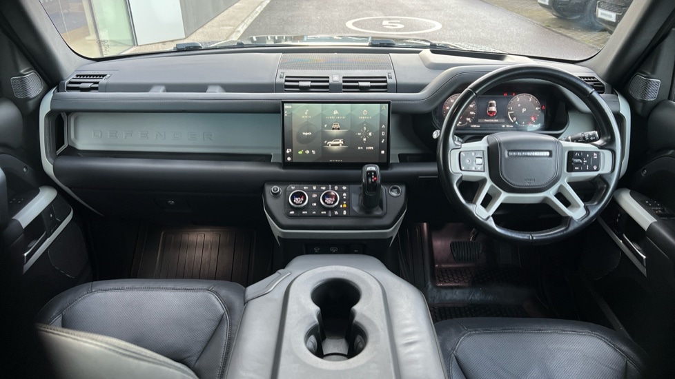 Used Land Rover Defender 2022 for sale - 76796307: Photo 9