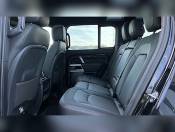 Used Land Rover Defender 2022 for sale - 75484289: Photo