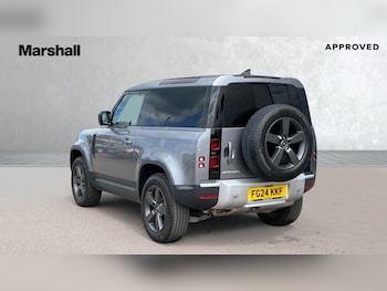 Used Land Rover Defender 2024 for sale - 75484293: Photo