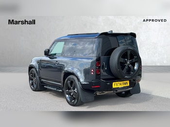 Used Land Rover Defender 2024 for sale - 75484296: Photo