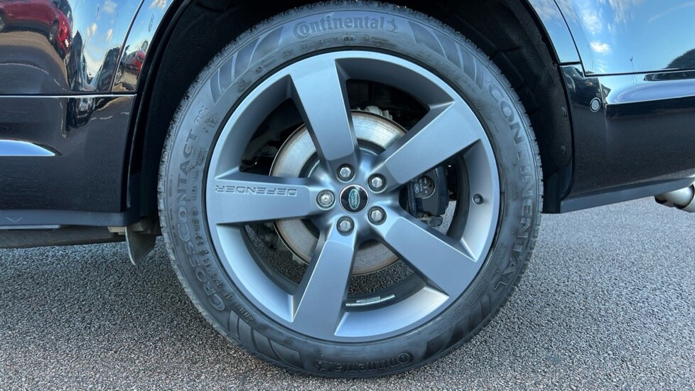 Used Land Rover Defender 2023 for sale - 76868274: Photo 33