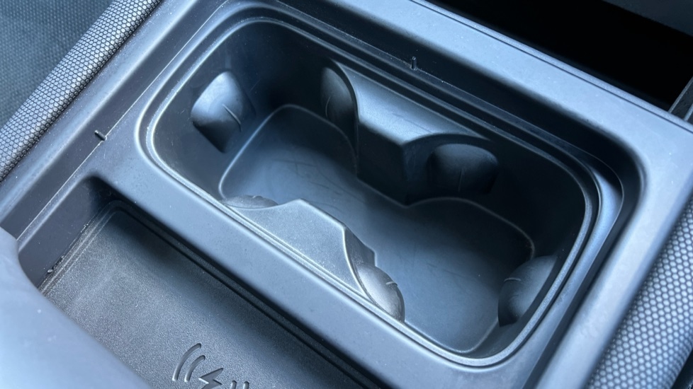 Used Land Rover Defender 2023 for sale - 76868274: Photo 49