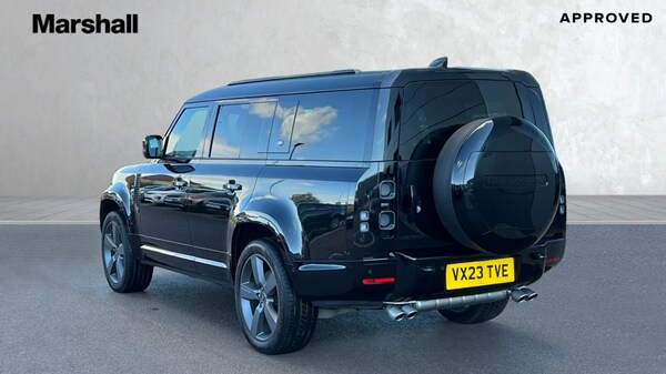 Used Land Rover Defender 2023 for sale - 75484284: Photo 2