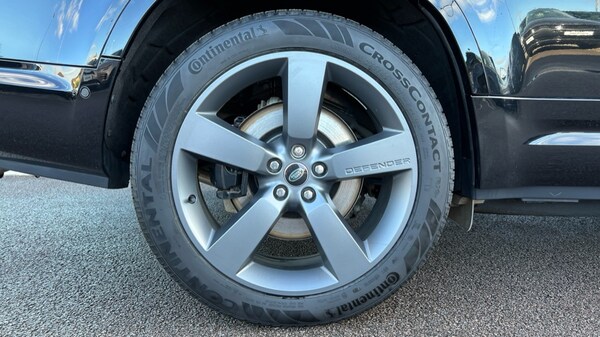 Used Land Rover Defender 2023 for sale - 75484284: Photo 31