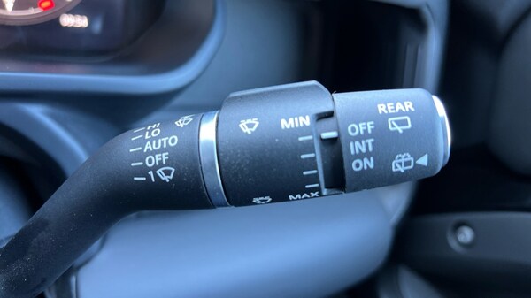 Used Land Rover Defender 2023 for sale - 75484284: Photo 38