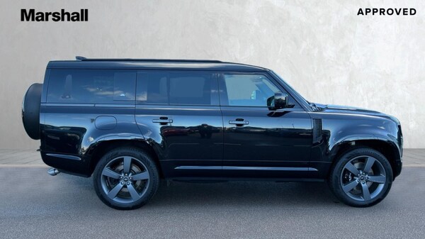 Used Land Rover Defender 2023 for sale - 75484284: Photo 5