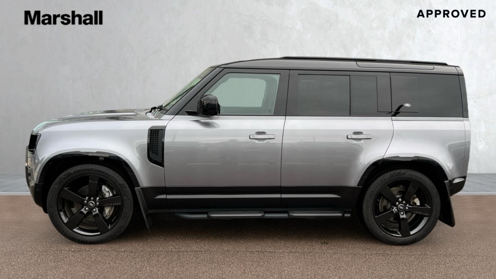 Used Land Rover Defender 2024 for sale - 76954214: Photo 26