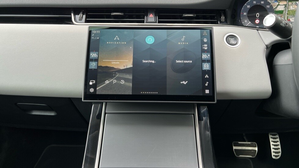 Used Land Rover Range Rover Evoque 2025 for sale - 76869804: Photo 14