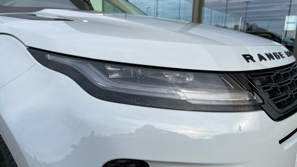 Used Land Rover Range Rover Evoque 2025 for sale - 76869804: Photo 17