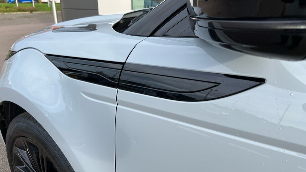 Used Land Rover Range Rover Evoque 2025 for sale - 76869804: Photo 20