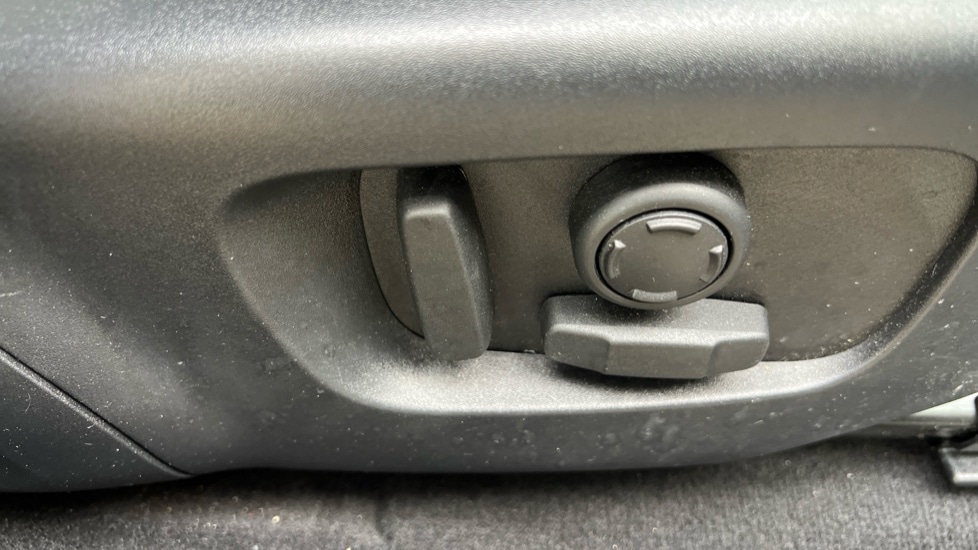 Used Land Rover Range Rover Evoque 2025 for sale - 76869804: Photo 22