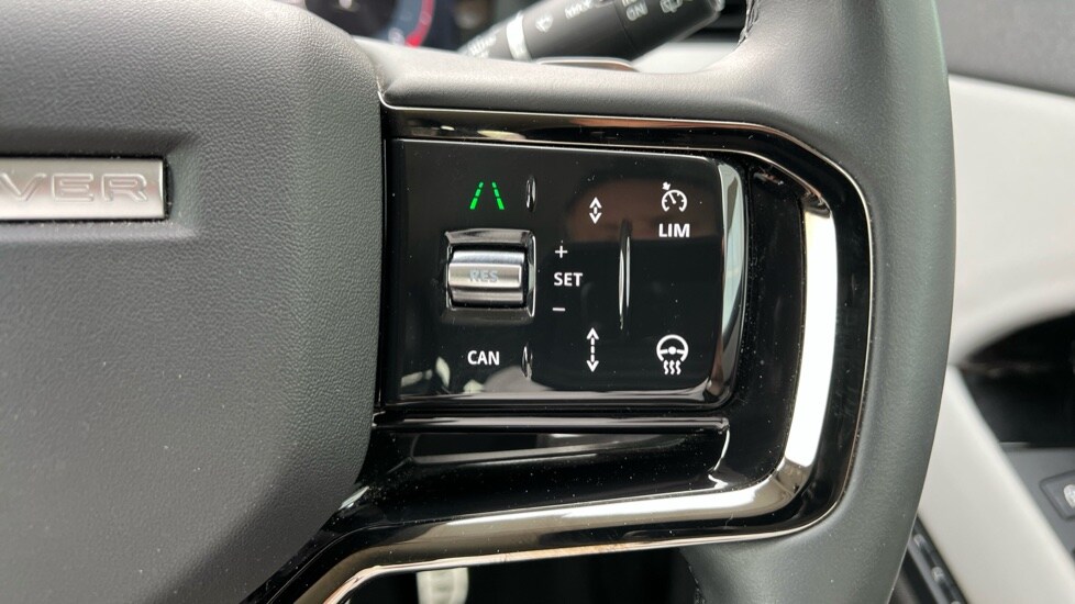 Used Land Rover Range Rover Evoque 2025 for sale - 76869804: Photo 36