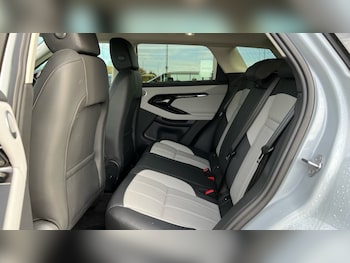 Used Land Rover Range Rover Evoque 2025 for sale - 76869804: Photo