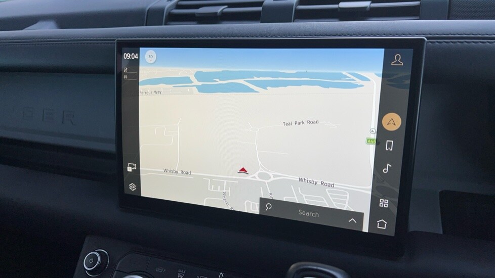 Used Land Rover Defender 2022 for sale - 76874528: Photo 11