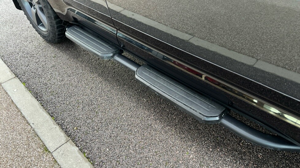 Used Land Rover Defender 2022 for sale - 76874528: Photo 50