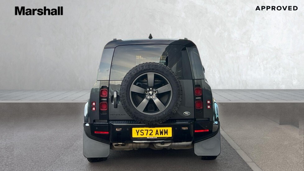 Used Land Rover Defender 2022 for sale - 76874528: Photo 6