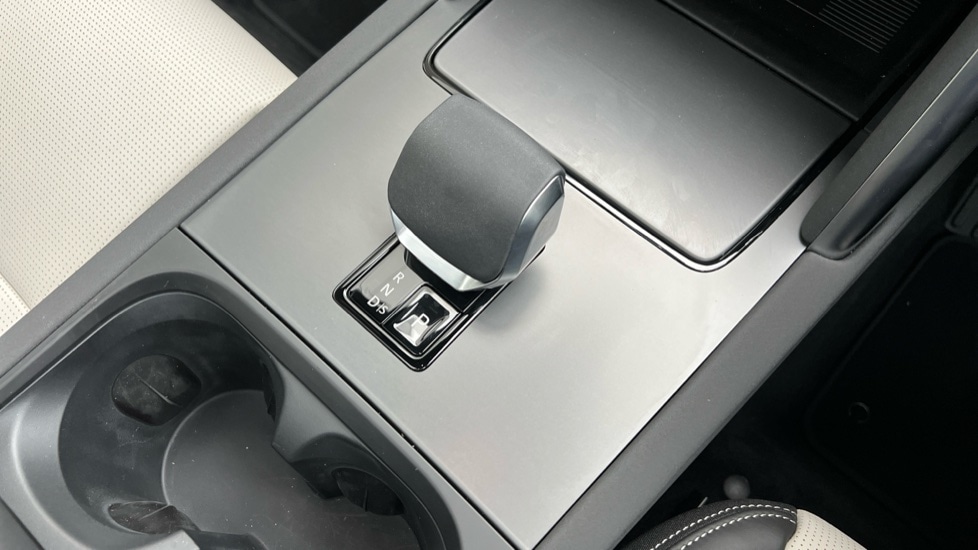 Used Land Rover Discovery Sport 2025 for sale - 76954207: Photo 13