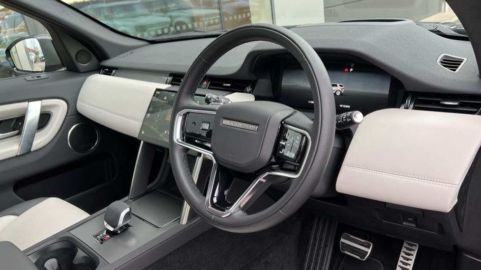 Used Land Rover Discovery Sport 2025 for sale - 76954207: Photo 28