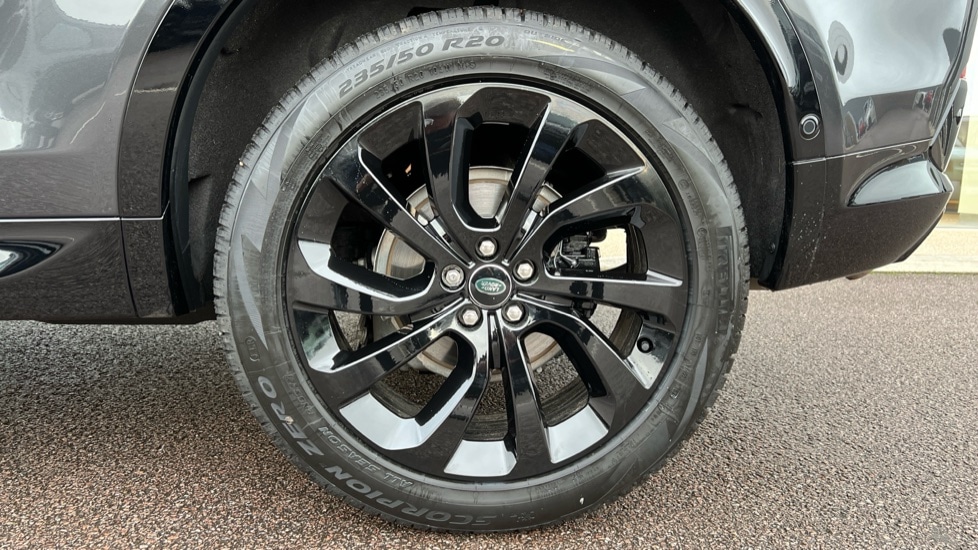 Used Land Rover Discovery Sport 2025 for sale - 76954207: Photo 33