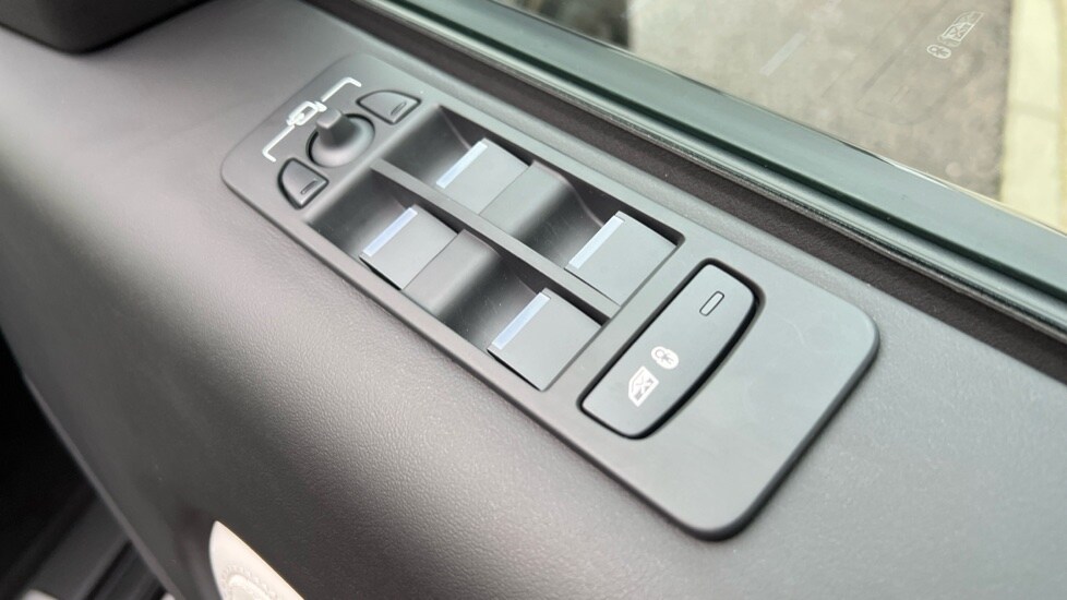 Used Land Rover Discovery Sport 2025 for sale - 76954207: Photo 35