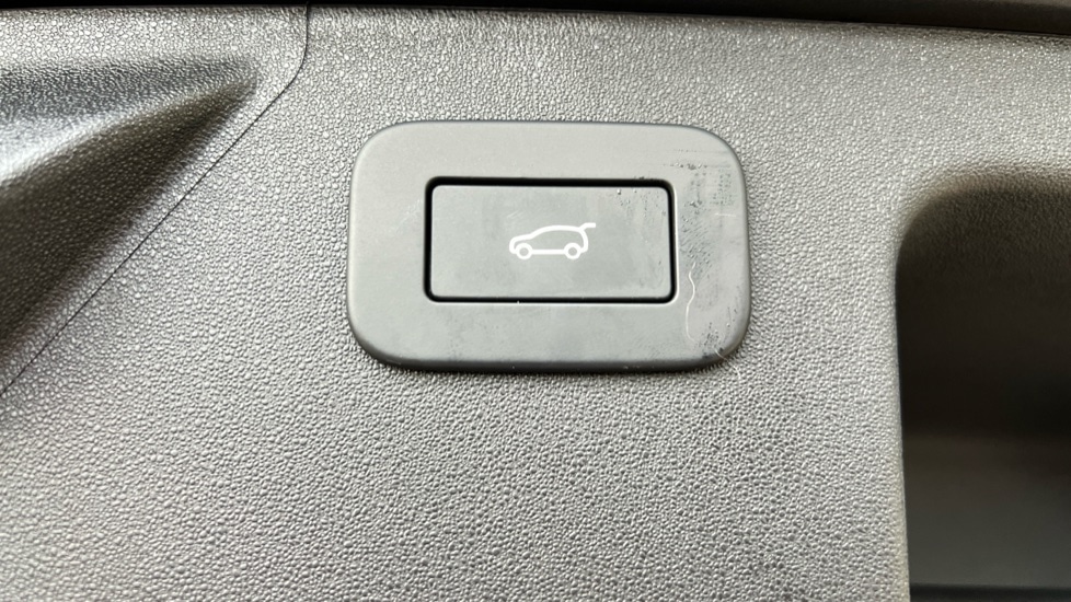 Used Land Rover Discovery Sport 2025 for sale - 76954207: Photo 60