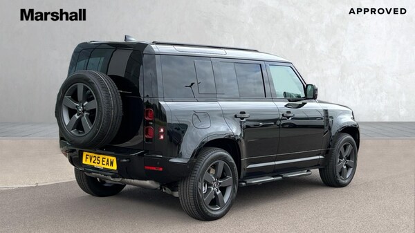Used Land Rover Defender 2025 for sale - 76086844: Photo 25