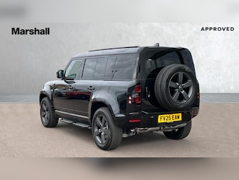 Used Land Rover Defender 2025 for sale - 76086844: Photo 2