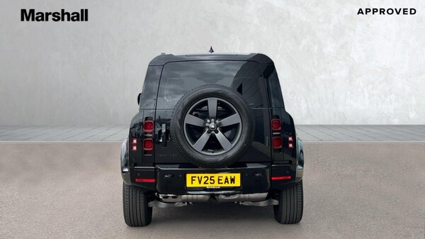 Used Land Rover Defender 2025 for sale - 76086844: Photo 6