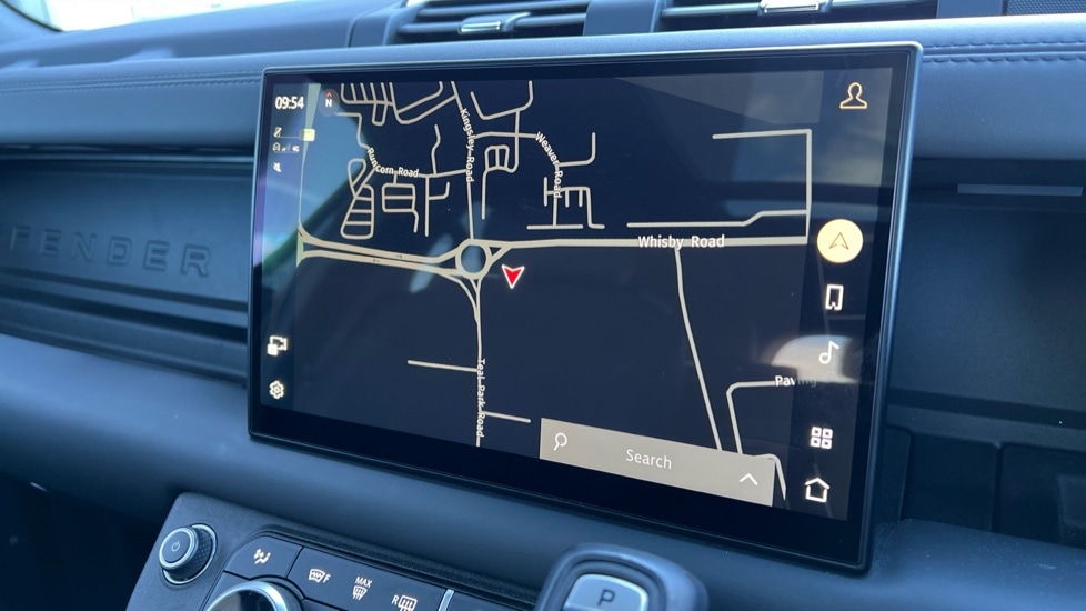 Used Land Rover Defender 2023 for sale - 76754710: Photo 11