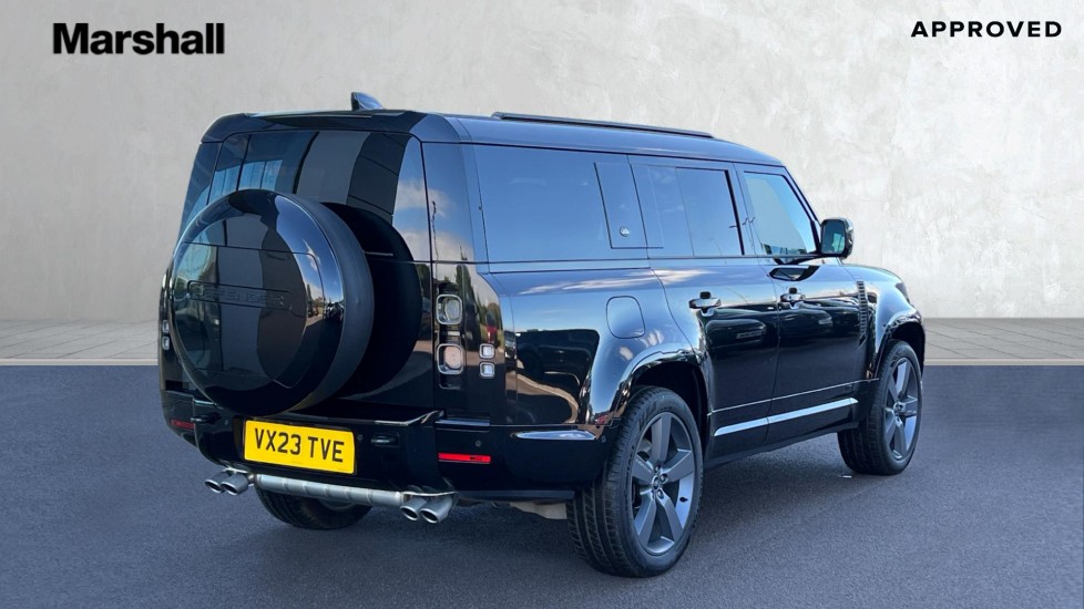 Used Land Rover Defender 2023 for sale - 76754710: Photo 25