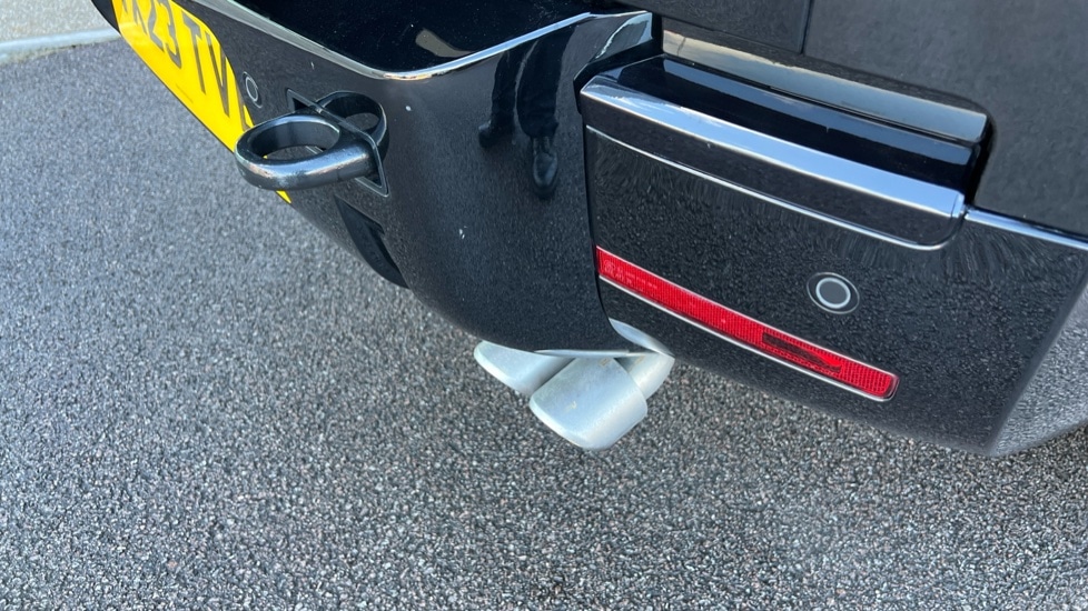 Used Land Rover Defender 2023 for sale - 76754710: Photo 59