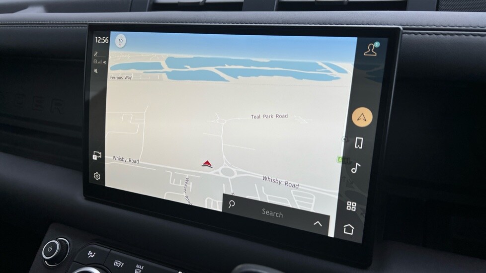 Used Land Rover Defender 2022 for sale - 76874011: Photo 11