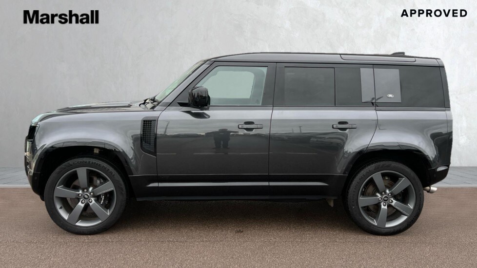 Used Land Rover Defender 2022 for sale - 76874011: Photo 26