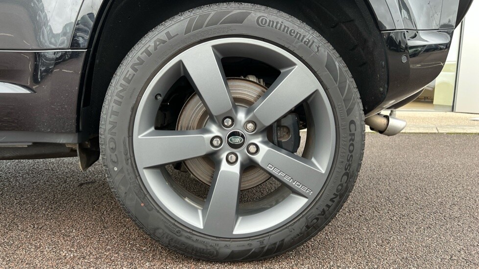 Used Land Rover Defender 2022 for sale - 76874011: Photo 33