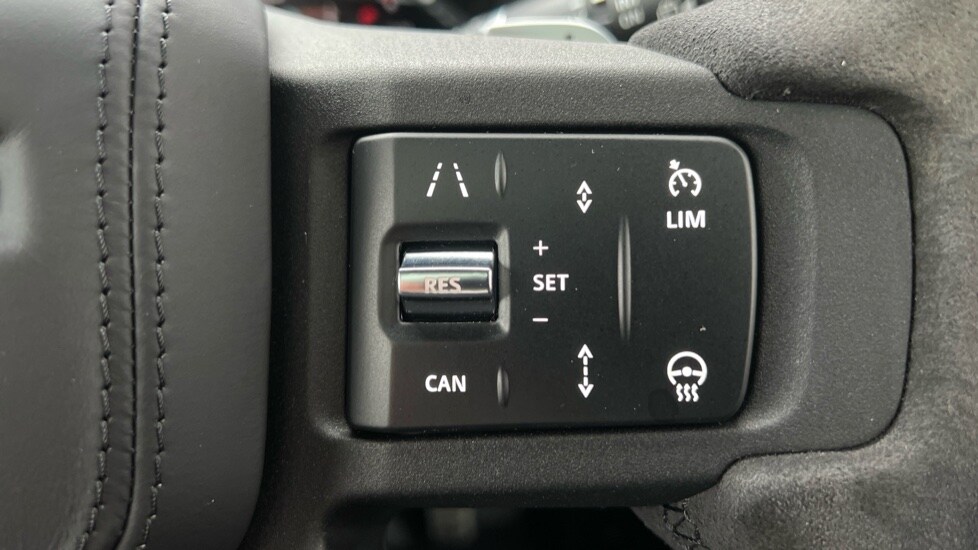 Used Land Rover Defender 2022 for sale - 76874011: Photo 39