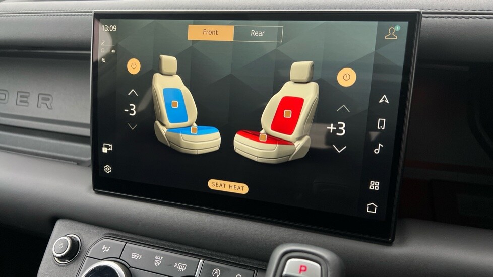 Used Land Rover Defender 2022 for sale - 76874011: Photo 46