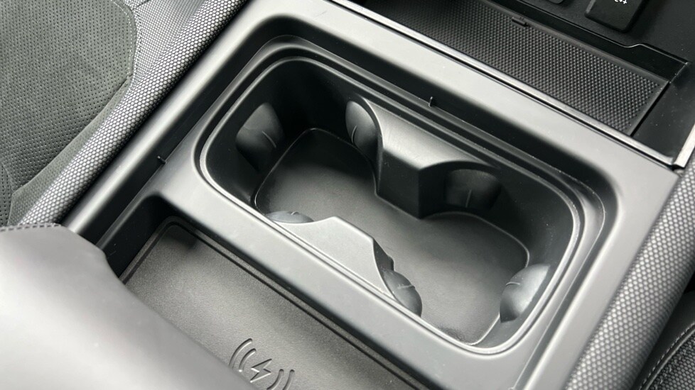 Used Land Rover Defender 2022 for sale - 76874011: Photo 50