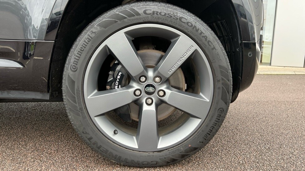 Used Land Rover Defender 2022 for sale - 76874011: Photo 8