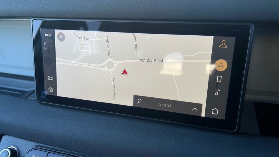 Used Land Rover Defender 2022 for sale - 76873745: Photo 11