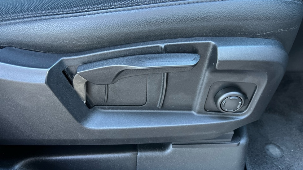 Used Land Rover Defender 2022 for sale - 76873745: Photo 22