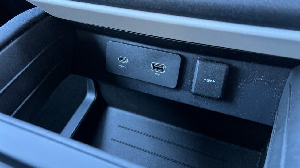 Used Land Rover Defender 2022 for sale - 76873745: Photo 44