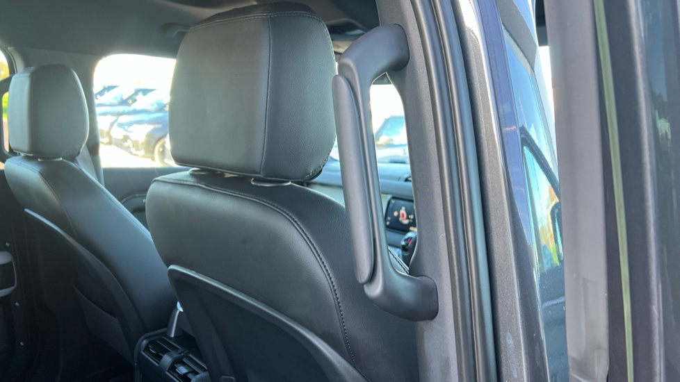 Used Land Rover Defender 2022 for sale - 76873745: Photo 50