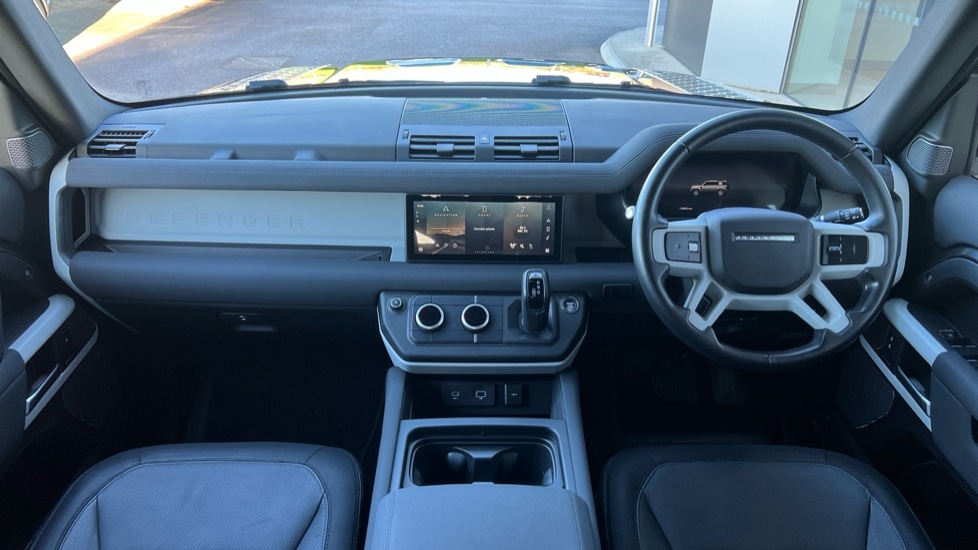 Used Land Rover Defender 2022 for sale - 76873745: Photo 9