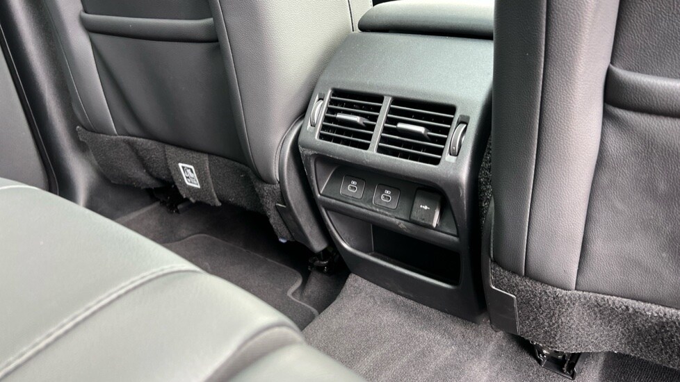 Used Land Rover Discovery Sport 2024 for sale - 75584331: Photo 18