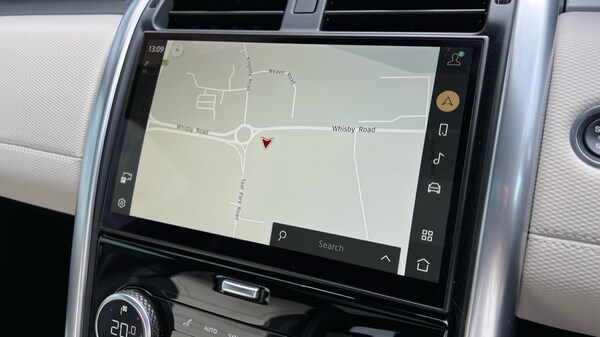 Used Land Rover Discovery 2023 for sale - 76140393: Photo 11