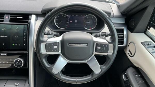 Used Land Rover Discovery 2023 for sale - 76140393: Photo 15