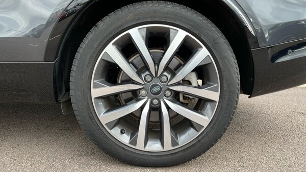 Used Land Rover Discovery 2023 for sale - 76140393: Photo 33