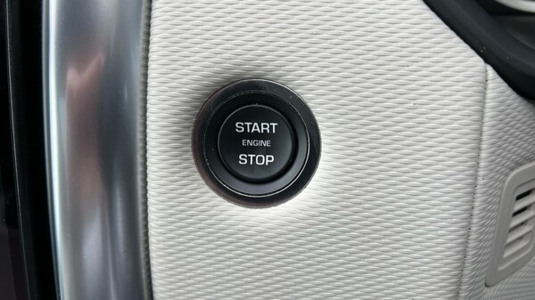 Used Land Rover Discovery 2023 for sale - 76140393: Photo 41