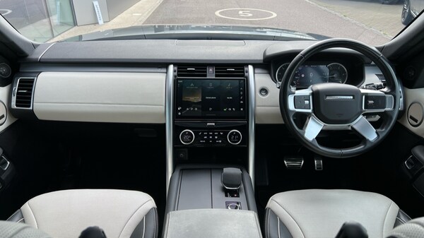 Used Land Rover Discovery 2023 for sale - 76140393: Photo 9